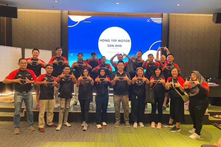 Hong Yep Motor (HINO) – Monkeys Canopy